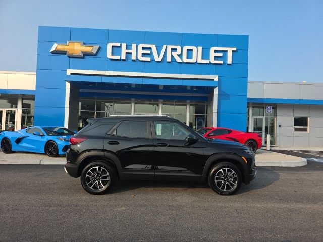 New 2026 Chevrolet TrailBlazer LT w/ Convenience Package AWD/4WD image 2