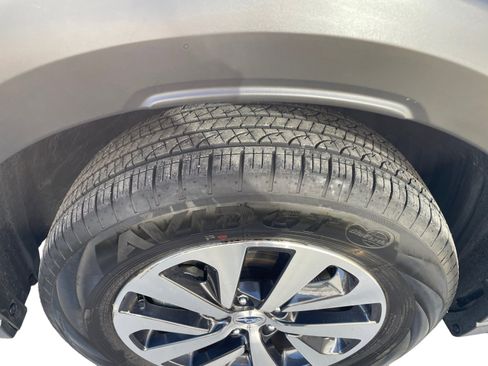 Certified 2025 Subaru Outback Premium w/ Popular Package #1A image 24