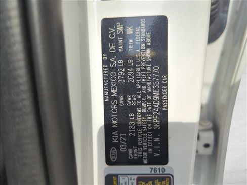 Used 2021 Kia Forte LXS FWD image 30