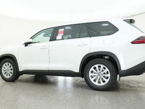 New 2026 Toyota Grand Highlander AWD Hybrid image 12