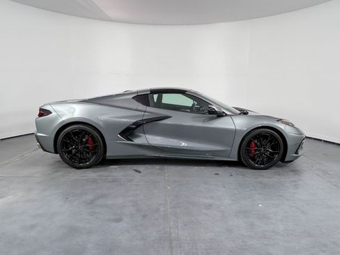 Used 2023 Chevrolet Corvette Stingray image 4