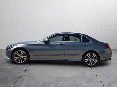 Used 2021 Mercedes-Benz C 300 Sedan image 2