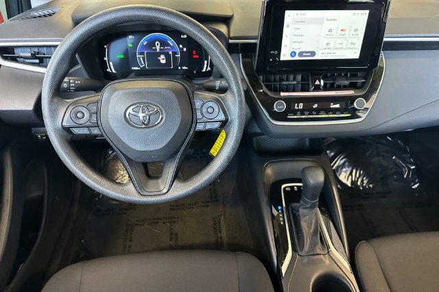 Used 2026 Toyota Corolla LE FWD image 16