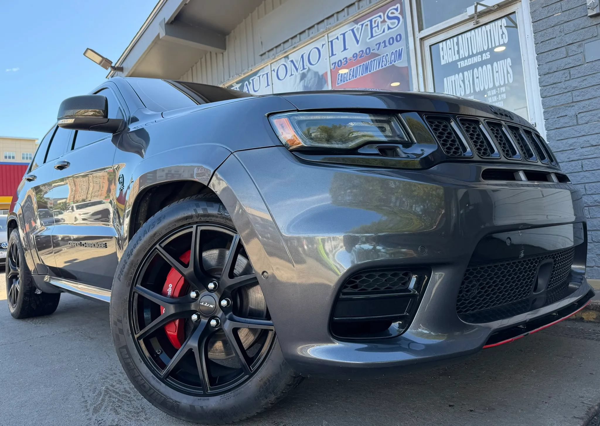 Used 2018 Jeep Grand Cherokee SRT AWD/4WD image 1