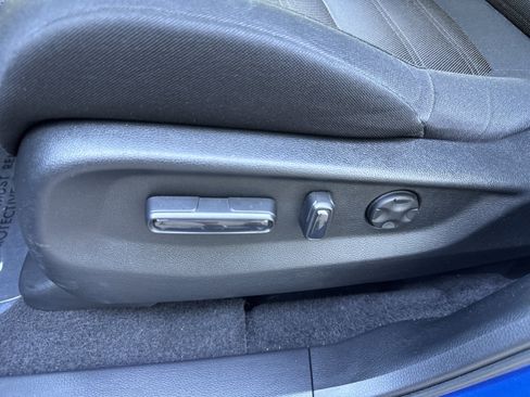 Used 2020 Honda CR-V EX image 5
