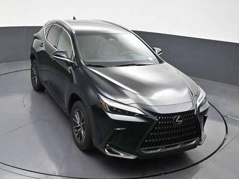 Used 2023 Lexus NX 250 FWD w/ Towing Package (2000 Lbs) image 21