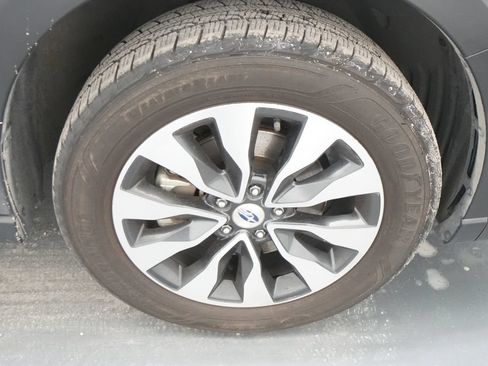 Used 2024 Subaru Outback Limited AWD/4WD image 11