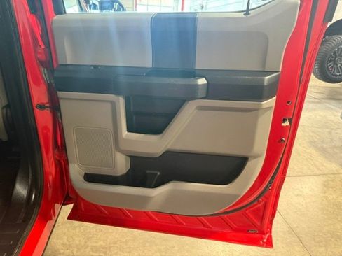 Used 2018 Ford F150 XL w/ Equipment Group 101A Mid AWD/4WD image 13