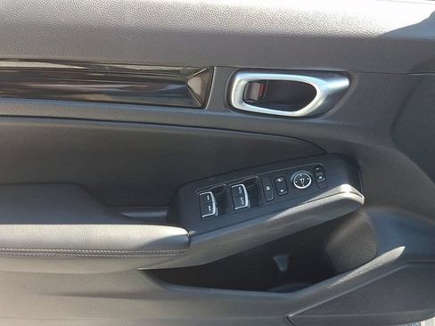 Used 2022 Honda Civic EX-L image 19