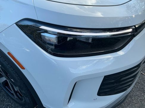 New 2026 Volkswagen Tiguan SE image 23