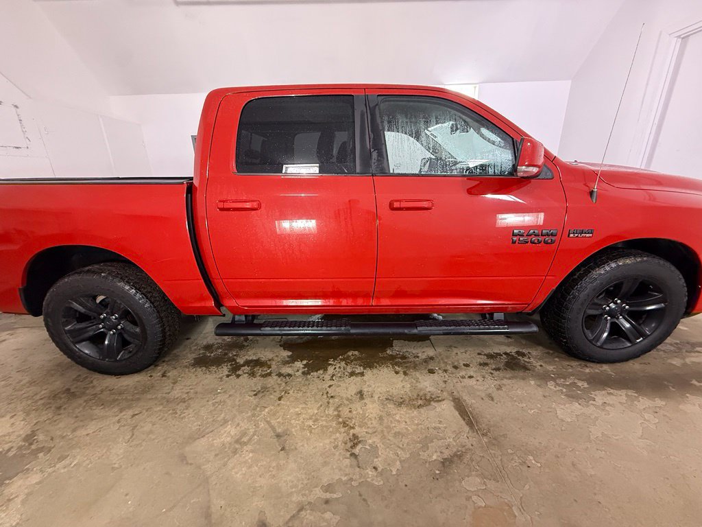 Used 2018 RAM 1500 Sport w/ Quick Order Package 26Q Night AWD/4WD image 7