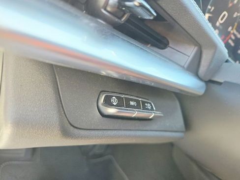 Used 2023 Chevrolet Corvette Stingray Preferred Cpe w/ Z51 Performance Package RWD image 32