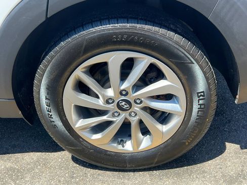 Used 2018 Hyundai Tucson SE AWD/4WD image 11