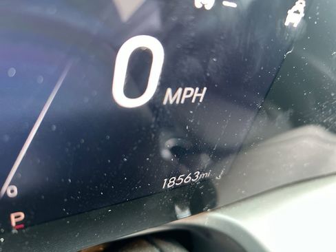 Used 2024 Buick Encore GX Preferred FWD image 16