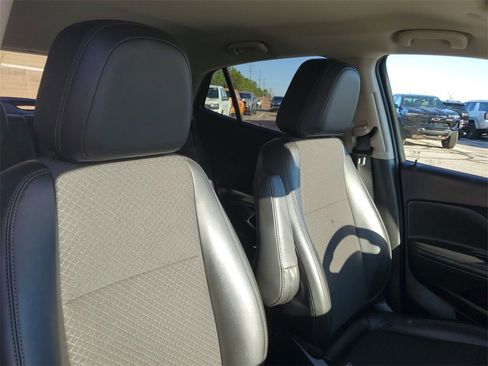 Used 2019 Buick Encore Preferred w/ Safety Package image 26