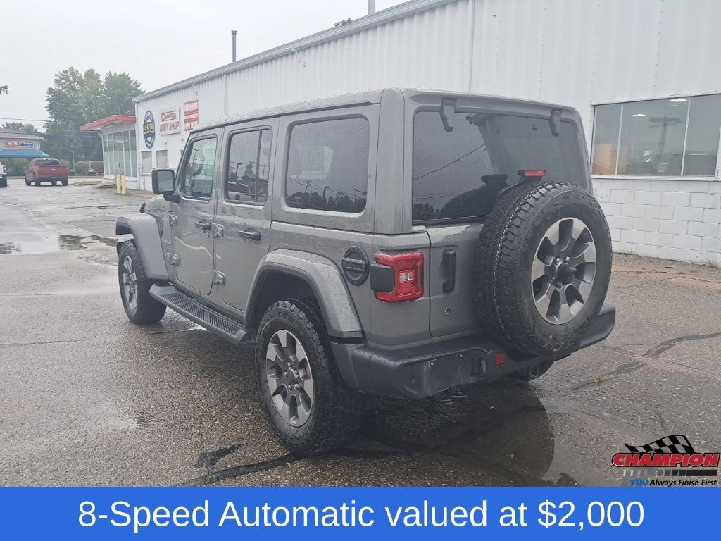 Used 2020 Jeep Wrangler Unlimited Sahara AWD/4WD image 3