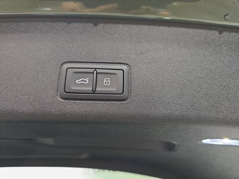 New 2026 Audi Q3 quattro 2.0T AWD/4WD image 13