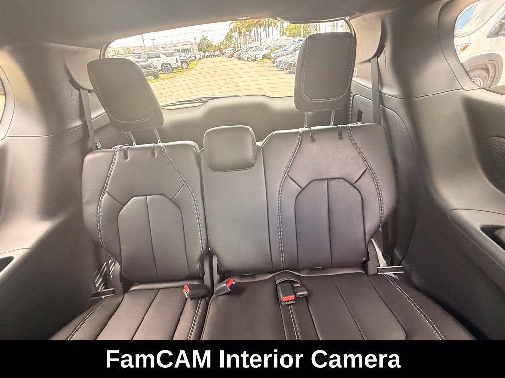 New 2027 Chrysler Pacifica Select w/ Family Tech Group FWD image 25