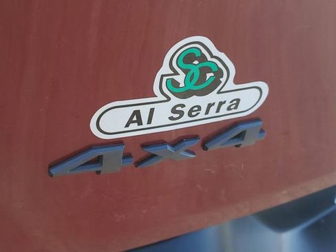 Used 2016 Jeep Cherokee Trailhawk w/ Cold Weather Group image 6