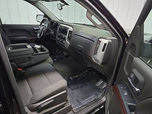 Used 2018 GMC Sierra 1500 SLE w/ SLE Value Package AWD/4WD image 17