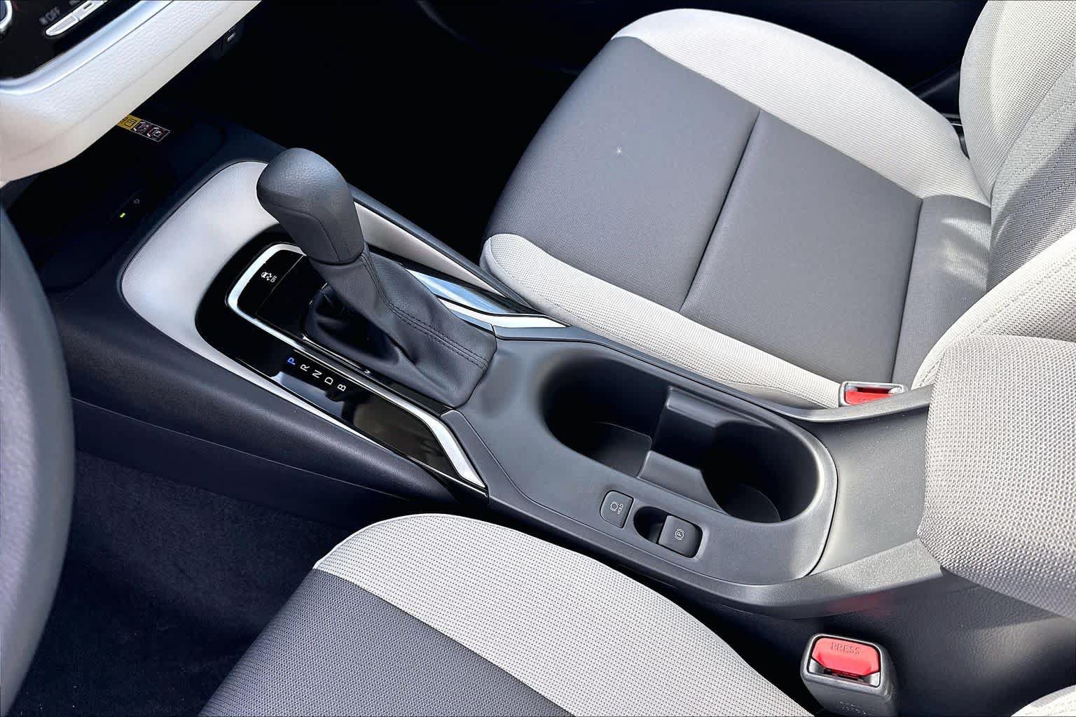 New 2027 Toyota Corolla LE w/ LE Premium Package FWD image 7