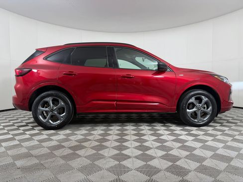 Used 2024 Ford Escape ST-Line AWD/4WD image 7
