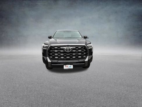Used 2023 Toyota Tundra Platinum AWD/4WD image 9
