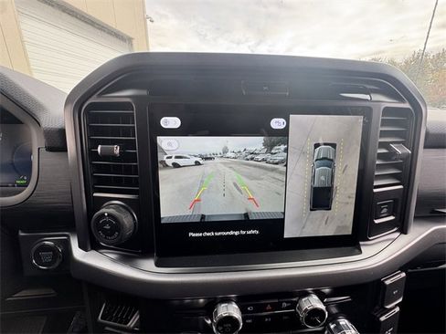 New 2025 Ford F150 XLT w/ Equipment Group 302A MID image 32