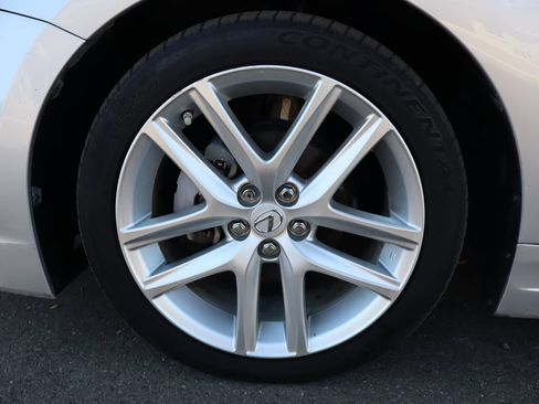 Used 2015 Lexus CT 200h w/ Navigation Package FWD image 42