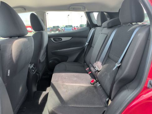 Used 2019 Nissan Rogue Sport S w/ Appearance Package image 18