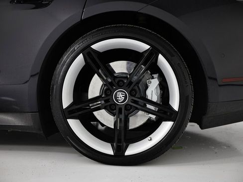 Certified 2024 Porsche Taycan image 13