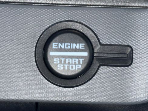 Used 2024 Ford Bronco Everglades image 23