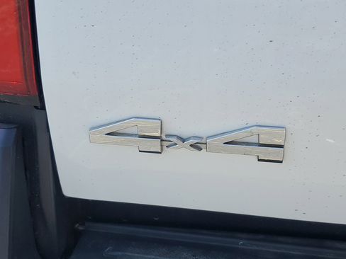 Used 2025 Toyota Tacoma SR w/ SR Upgrade Package image 7