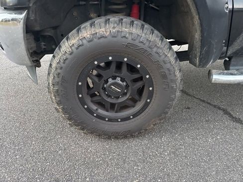 Used 2015 Ford F350 XLT w/ XLT Value Package image 9