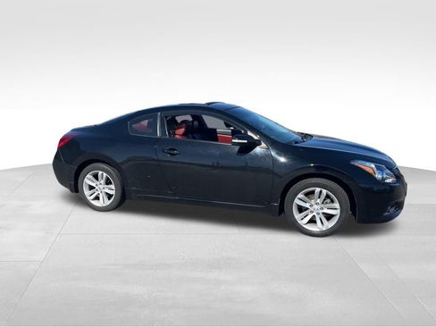 Used 2012 Nissan Altima 2.5 S w/ 2.5S Premium Pkg image 22