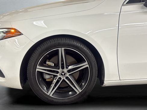 Certified 2022 Mercedes-Benz A 220 4MATIC image 29