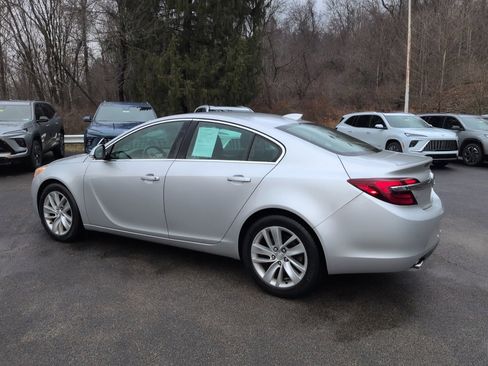 Used 2016 Buick Regal AWD image 10