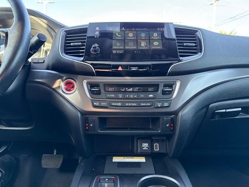 Certified 2022 Honda Pilot Special Edition image 30