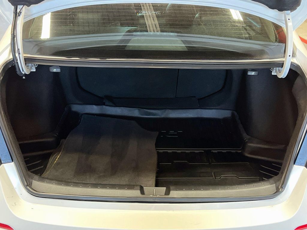 Used 2024 Honda Civic Touring image 27
