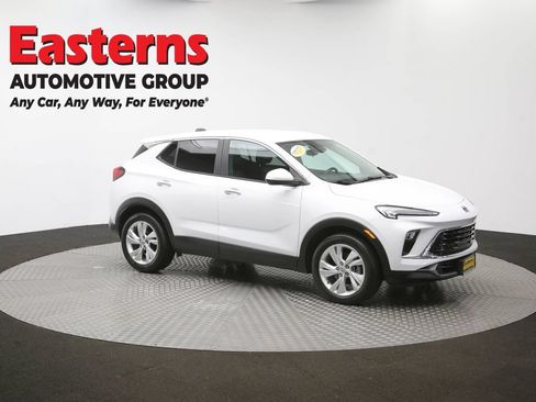 Used 2024 Buick Encore GX Preferred FWD image 42