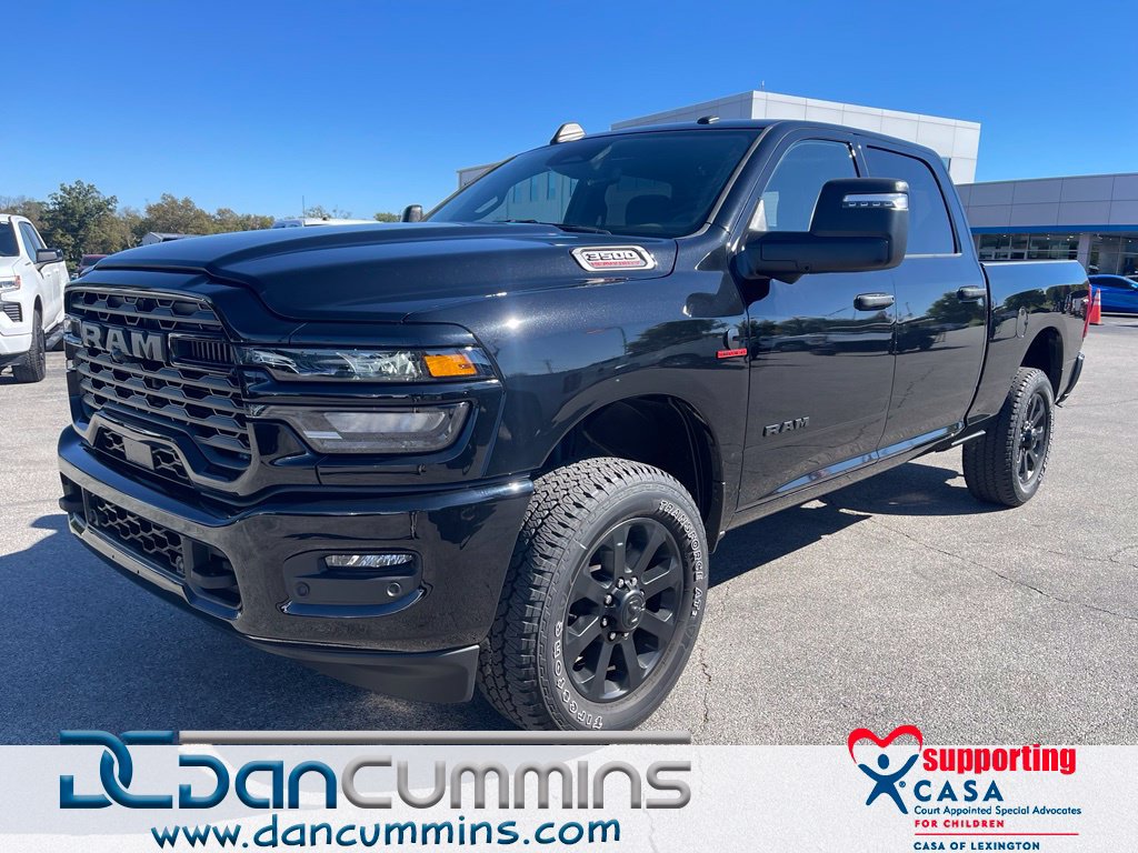 Used 2025 RAM 3500 Big Horn AWD/4WD image 1