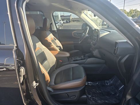 Used 2021 Ford Bronco Sport Outer Banks AWD/4WD image 17