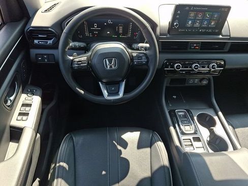 Certified 2024 Honda Pilot Elite image 12