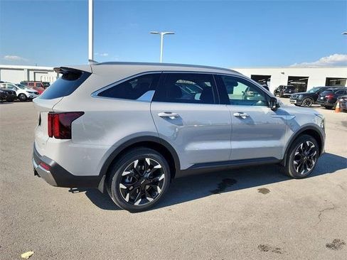 New 2026 Kia Sorento EX image 2