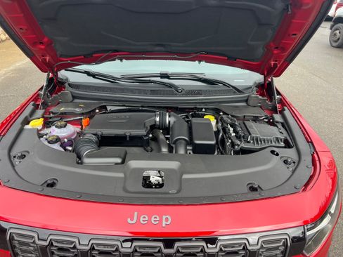 New 2026 Jeep Cherokee Limited image 19