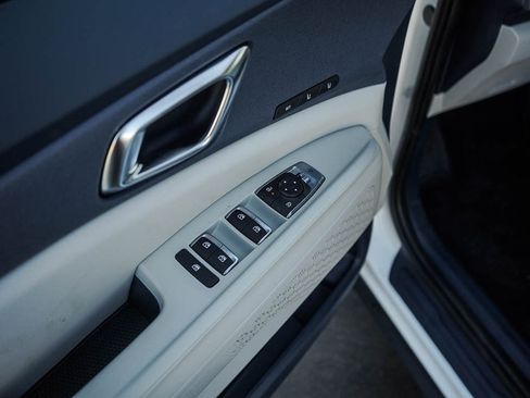 New 2026 Kia Carnival EX image 20