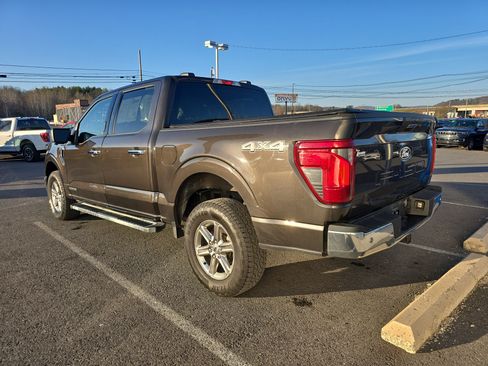 Used 2024 Ford F150 XLT w/ Mobile Office Package image 6