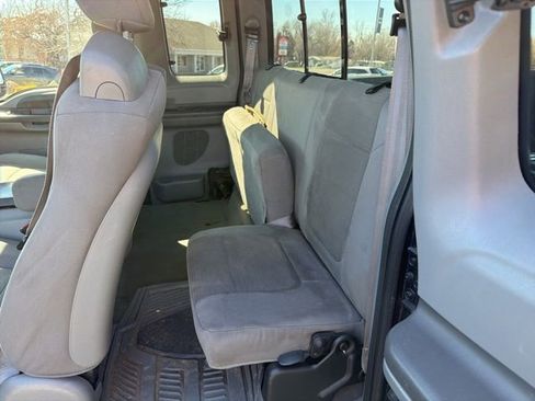 Used 2004 Ford F250 XL image 20