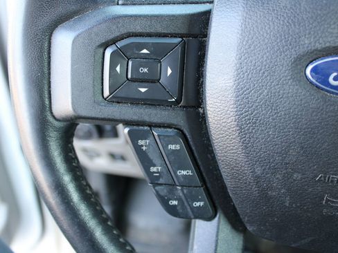 Used 2018 Ford F150 XLT w/ Equipment Group 301A Mid image 22