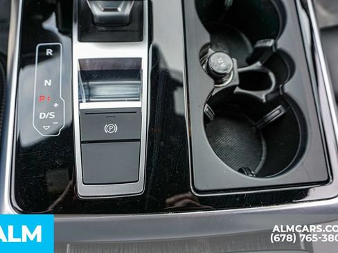 Used 2025 Audi Q7 3.0T Premium Plus AWD/4WD image 44